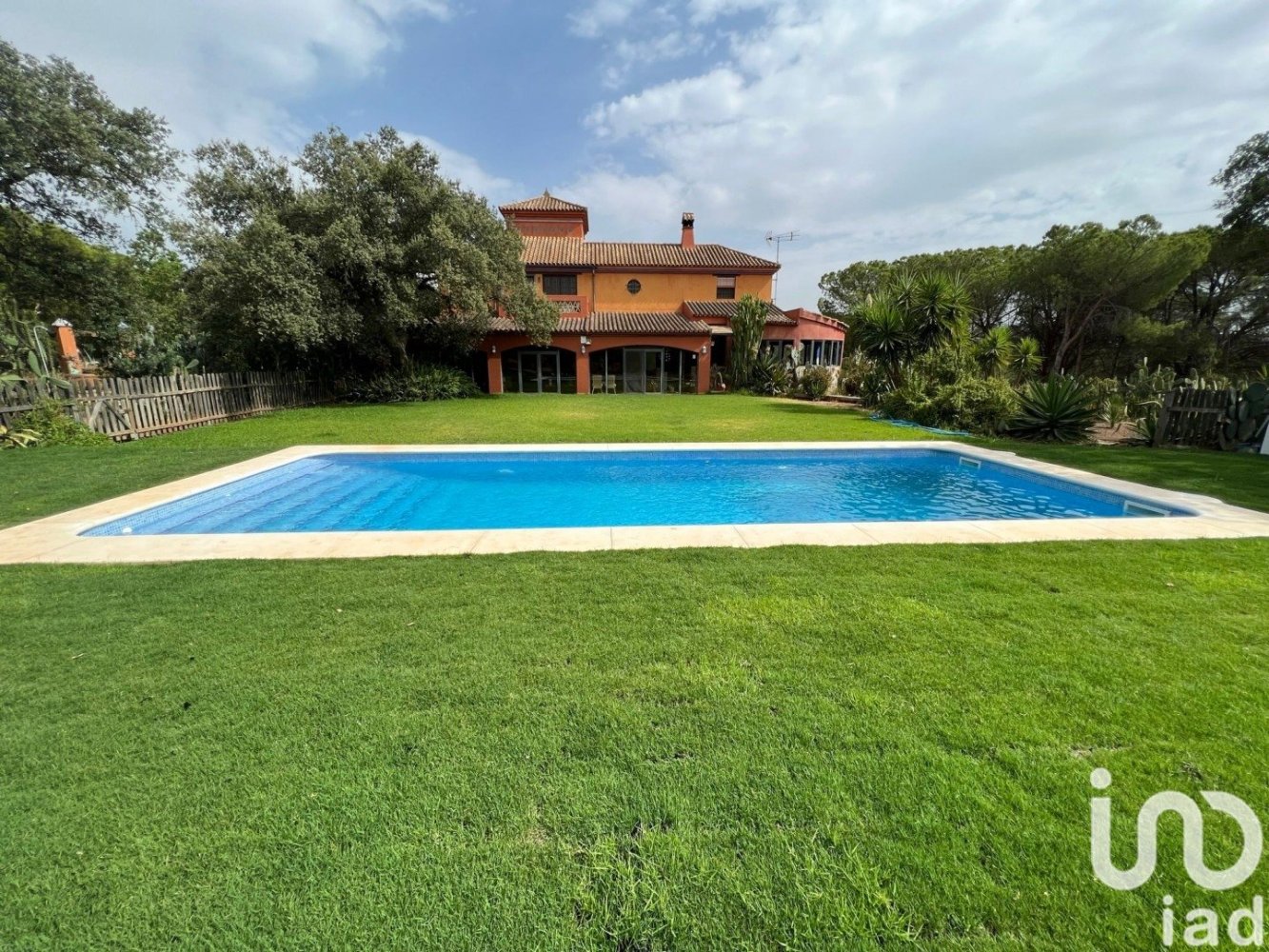 8 bedrooms House in Lepe, Spain No. 293328