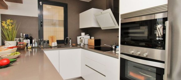 3 bedrooms Villa in Cabo Roig, Spain No. 176088 9