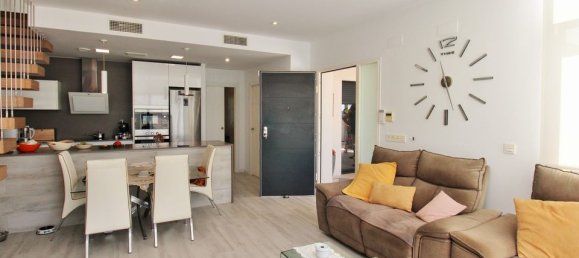 3 bedrooms Villa in Cabo Roig, Spain No. 176088 6