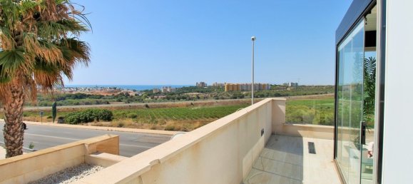 3 bedrooms Villa in Cabo Roig, Spain No. 176088 22