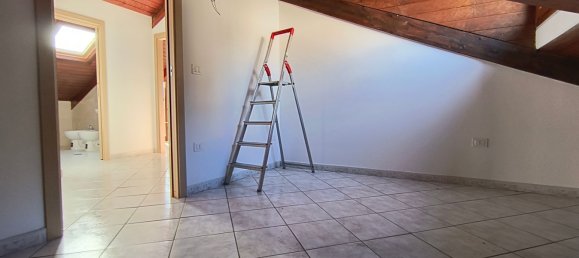 4 rooms Apartment in Giffoni Valle Piana, Italy No. 302843 10