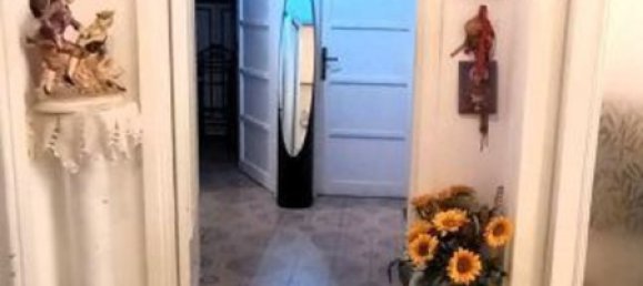 4 rooms Apartment in Carrara, Italy No. 50661 20