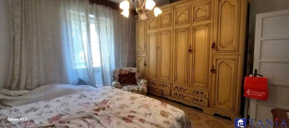 4 rooms Apartment in Carrara, Italy No. 50661 3