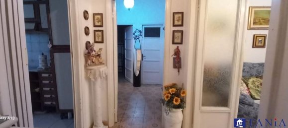 4 rooms Apartment in Carrara, Italy No. 50661 17