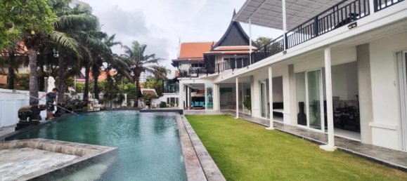 10 bedrooms Cafe / restaurant in Pattaya, Thailand No. 21733 5