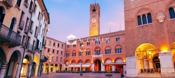 Gewerbliche Immobilie in Treviso, Italy 70m², Nr. 176975 9