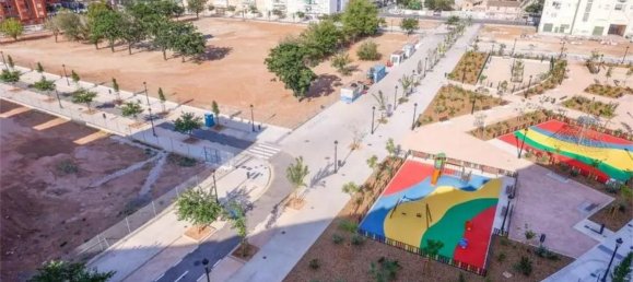 400m² Commercial property in Valencia, Spain No. 166549 4