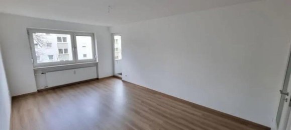 5 rooms Apartment in Zollernalbkreis, Germany No. 365315 2