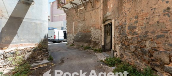 470m² Warehouse in Catania, Italy No. 294790 31