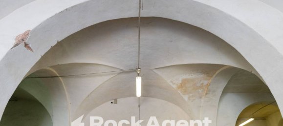 470m² Warehouse in Catania, Italy No. 294790 26