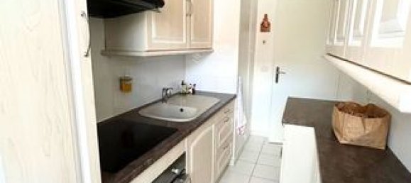 2 Schlafzimmer Wohnung in Dreux, France, Nr. 306180 2