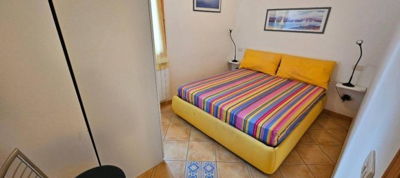 Дом с 4 комнатами в Комаккьо, Италия № 127950 17