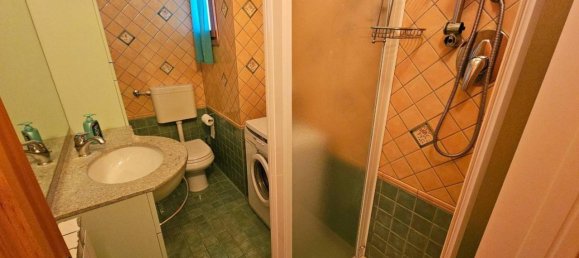 Дом с 4 комнатами в Комаккьо, Италия № 127950 16