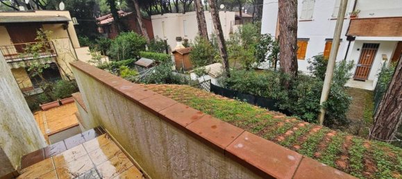 Дом с 4 комнатами в Комаккьо, Италия № 127950 6