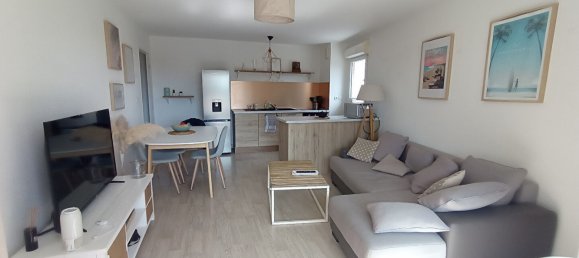 Apartamento de 1 dormitorio en Plescop, France No. 199288 2