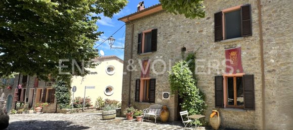 3 chambres Châteaux à Roncofreddo, Italy No. 281472 4