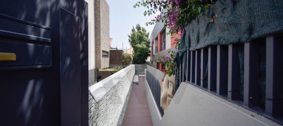 3 bedrooms Villa in Cascais, Portugal No. 202713 28