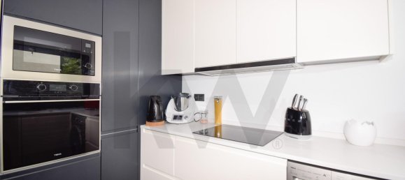 3 bedrooms Villa in Cascais, Portugal No. 202713 11