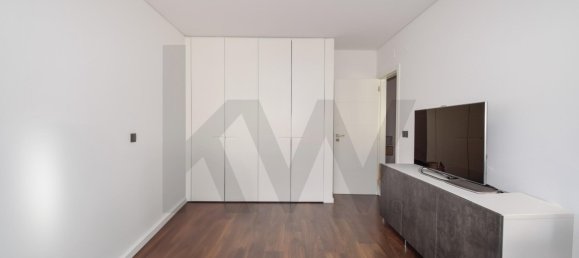 3 bedrooms Villa in Cascais, Portugal No. 202713 16