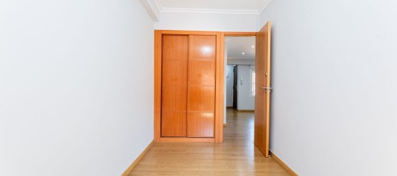 Apartamento de 2 dormitorios en Madrid, Spain No. 172937 38