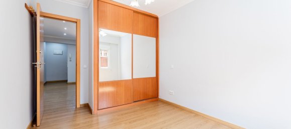 Apartamento de 2 dormitorios en Madrid, Spain No. 172937 48