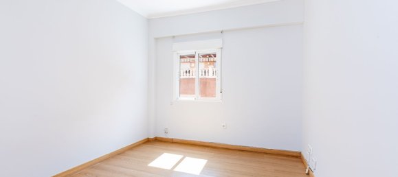 Apartamento de 2 dormitorios en Madrid, Spain No. 172937 30