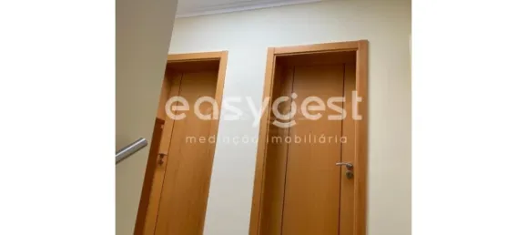 3 chambres Duplex à Quelfes, Portugal No. 60222 40