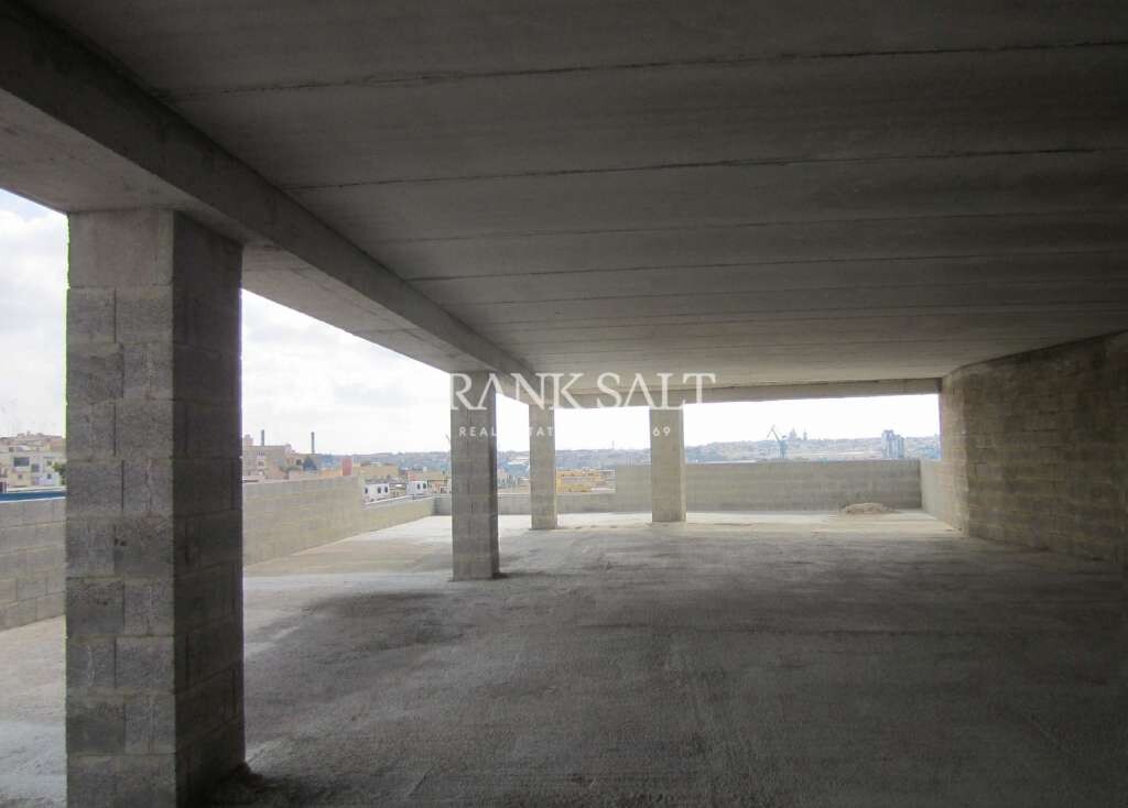 Шопхаус 3251м² в Марса, Мальта № 11834