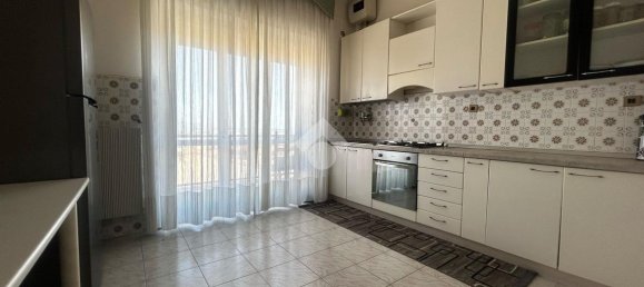 4-salle Appartement à Corigliano Rossano, Italy No. 3069 3