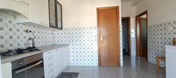 4-salle Appartement à Corigliano Rossano, Italy No. 3069 4