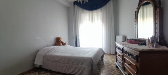 4-salle Appartement à Corigliano Rossano, Italy No. 3069 8