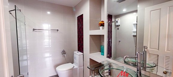 1 bedroom Condo in Pattaya, Thailand No. 7989 17