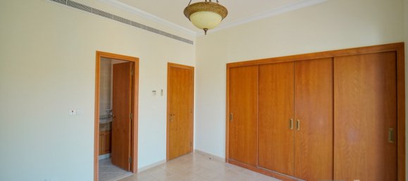 Villa de 4 dormitorios en Arabian Ranches, UAE No. 28753 14