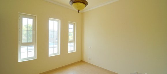 Villa de 4 dormitorios en Arabian Ranches, UAE No. 28753 8