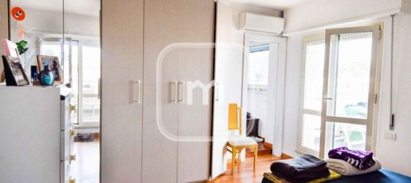 3 rooms Penthouse in Rome, Italy No. 61513 3