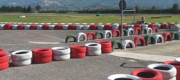 Gewerbliche Immobilie in Trevi, Italy 51000m², Nr. 284460 4