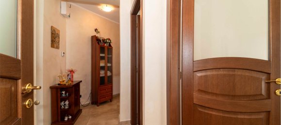 2 Schlafzimmer Villa in Venaria Reale, Italy, Nr. 169740 19