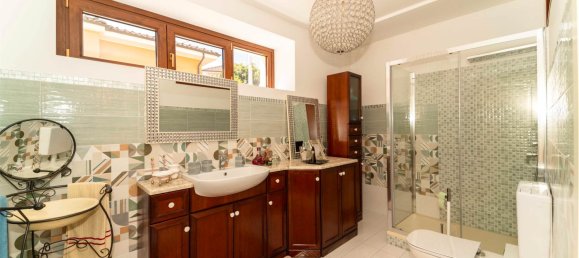 2 Schlafzimmer Villa in Venaria Reale, Italy, Nr. 169740 31