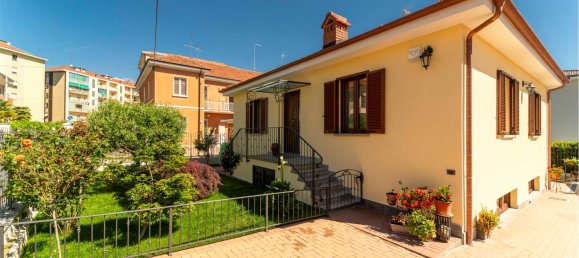 2 Schlafzimmer Villa in Venaria Reale, Italy, Nr. 169740 41