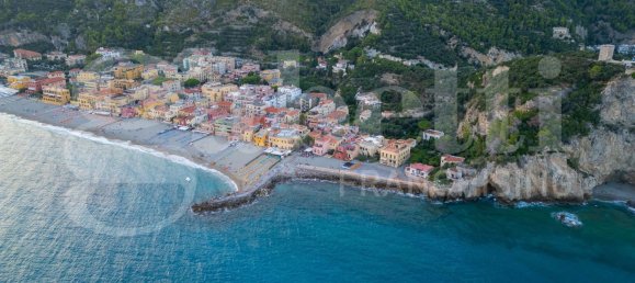 2غرفة شقة في Borgio Verezzi, Italy رقم 57637 18