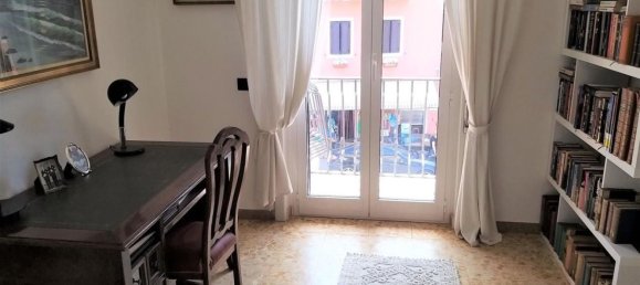 Дом с 6 комнатами в Авильяно Умбро, Италия № 123680 30