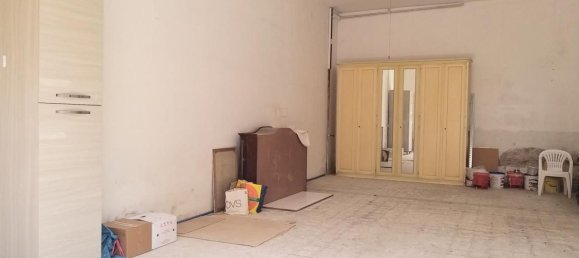 Дом с 6 комнатами в Авильяно Умбро, Италия № 123680 8