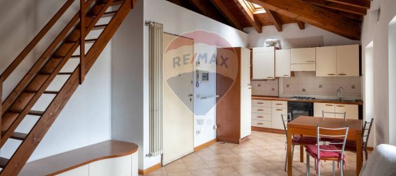 2 rooms Apartment in Vimercate, Italy No. 271915 5