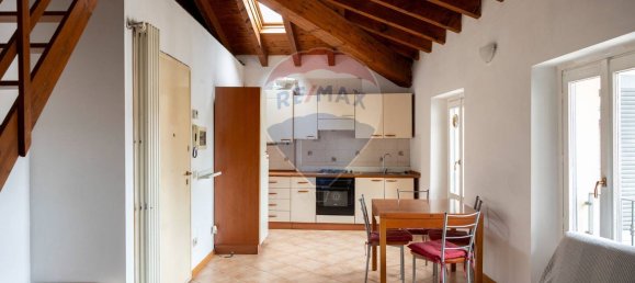 2 rooms Apartment in Vimercate, Italy No. 271915 3