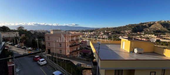 5 rooms Apartment in Reggio Calabria, Italy No. 136840 18