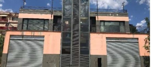 Коммерческая недвижимость 209м² в Риано, Италия № 205081 20