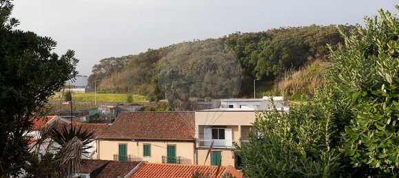 4 غرف نوم منزل في Ponta Delgada, Portugal رقم 44299 9