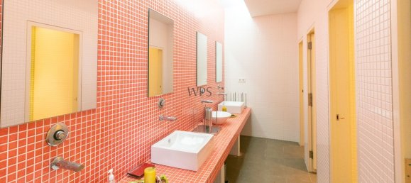 5 bedrooms House in Vila Nova de Gaia, Portugal No. 23187 24