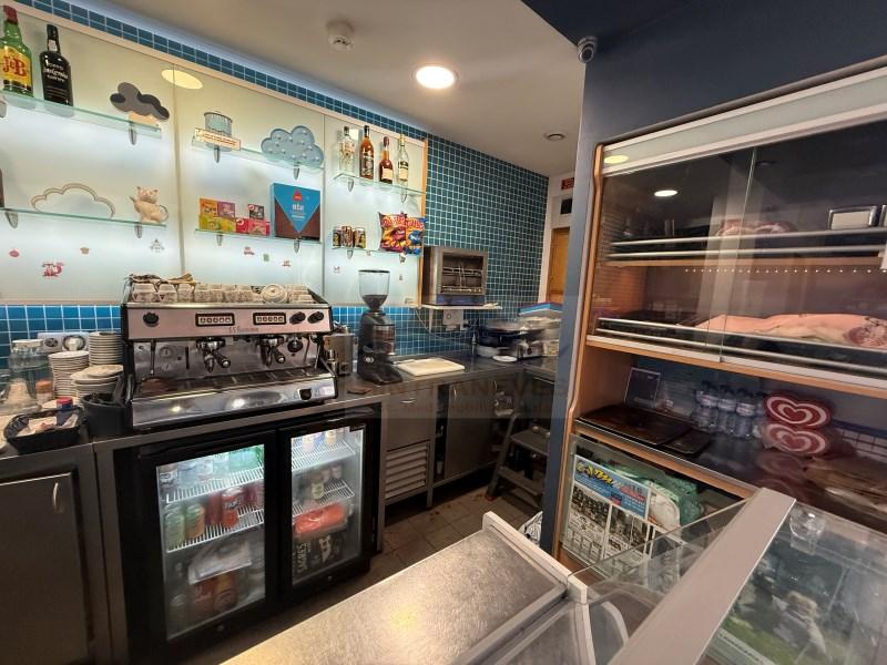 Gewerbliche Immobilie in Amadora, Portugal 50m², Nr. 320737