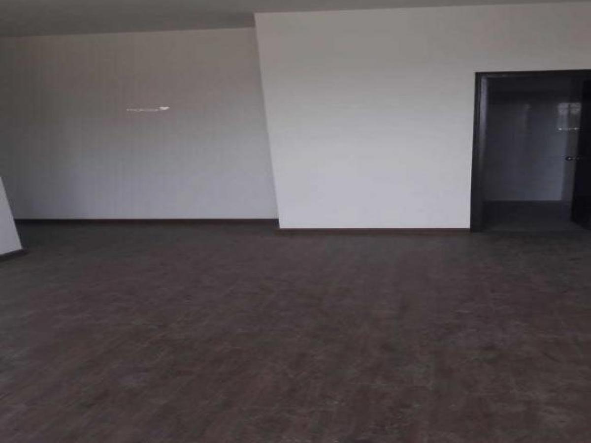 2 bedrooms House in Gurgaon, India No. 11033